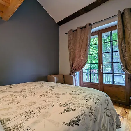 Ferme Avec Piscine Couverte Sur Grand Domaine - Fr-1-582-515 Saint-Romain-Lachalm