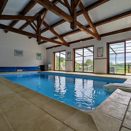 Ferme Avec Piscine Couverte Sur Grand Domaine - Fr-1-582-515 ベッド・アンド・ブレックファスト Saint-Romain-Lachalm