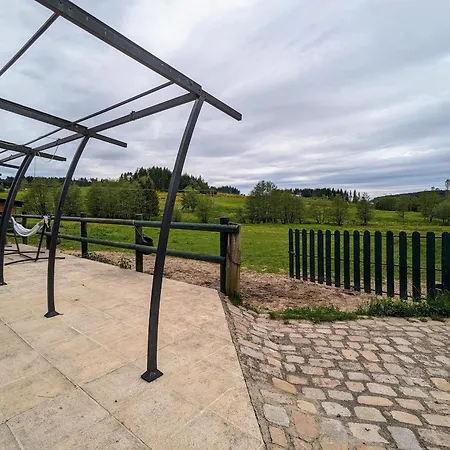 Ferme Avec Piscine Couverte Sur Grand Domaine - Fr-1-582-515 ベッド・アンド・ブレックファスト