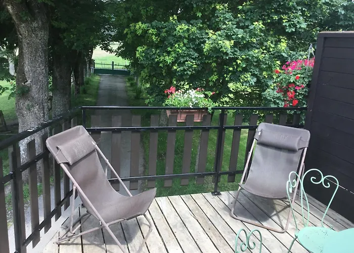 Ferme Avec Piscine Couverte Sur Grand Domaine - Fr-1-582-515 Bed & Breakfast Saint-Romain-Lachalm